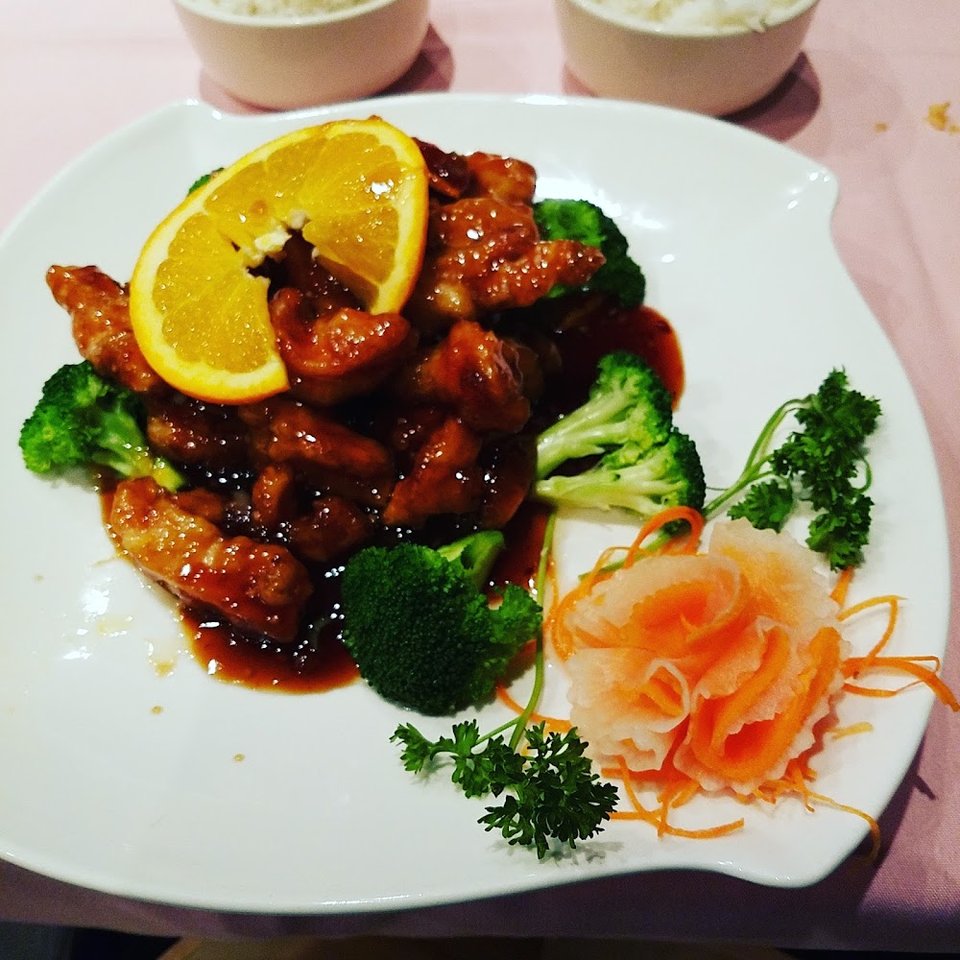 Orange Chicken Combo Dinner